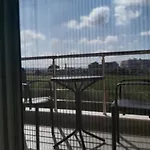 Vaso Apartment, Qerret 골렘