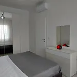 Vaso Apartment, Qerret Golem (Tirana)