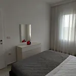 Apartament Vaso Apartment, Qerret