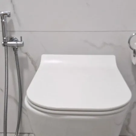 アパート Vaso Apartment, Qerret ゴーレム